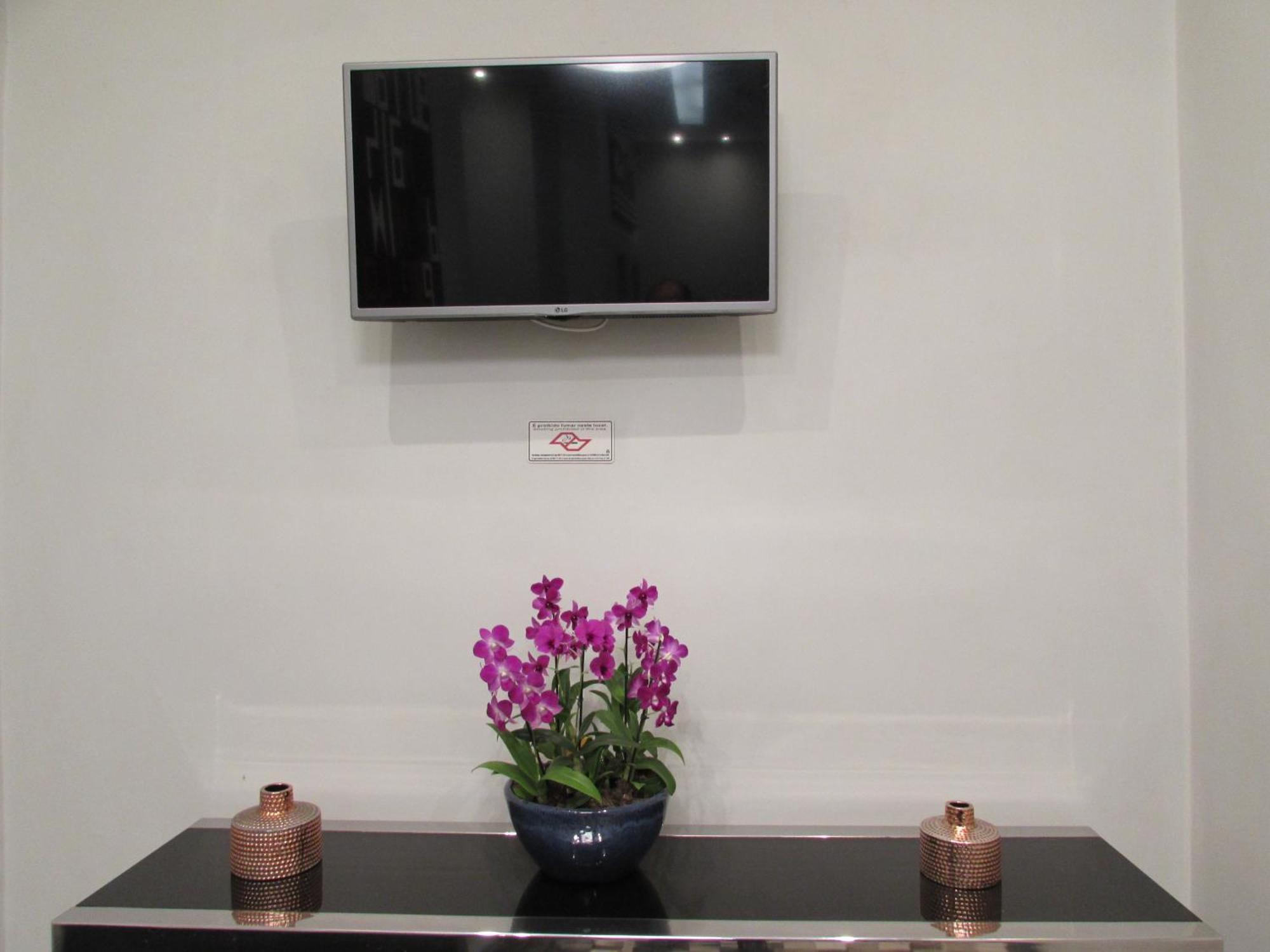 Hotel Urbis A 10 Minutos Rua 25 De Marco, Bras,Bom Retiro,A 2 Minutos Do Mirante Sampa Sky เซาเปาโล ภายนอก รูปภาพ
