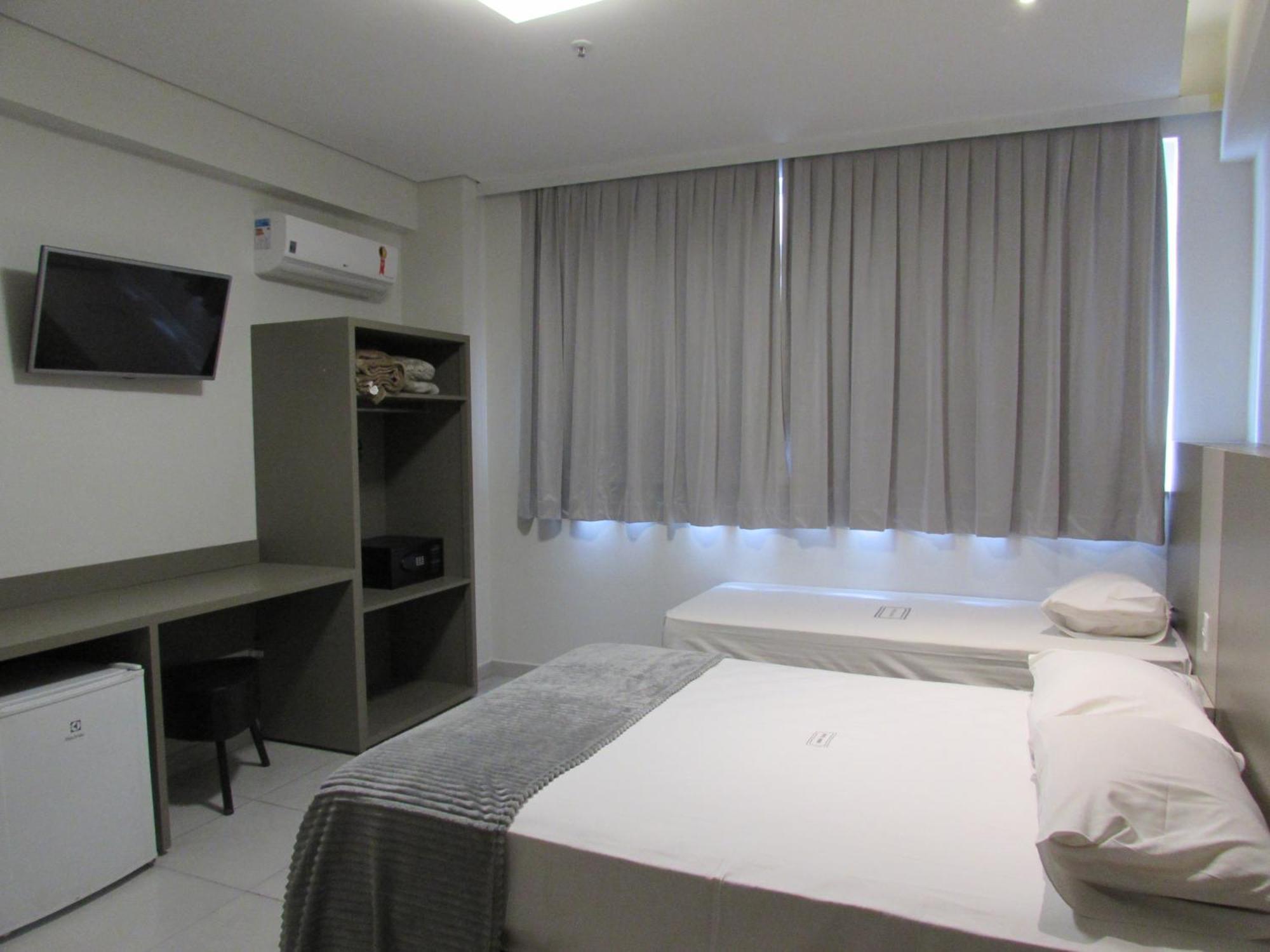 Hotel Urbis A 10 Minutos Rua 25 De Marco, Bras,Bom Retiro,A 2 Minutos Do Mirante Sampa Sky เซาเปาโล ภายนอก รูปภาพ