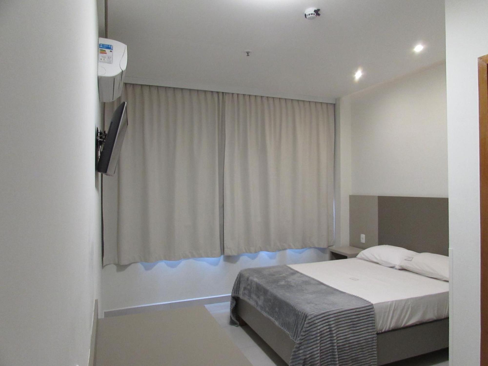 Hotel Urbis A 10 Minutos Rua 25 De Marco, Bras,Bom Retiro,A 2 Minutos Do Mirante Sampa Sky เซาเปาโล ภายนอก รูปภาพ